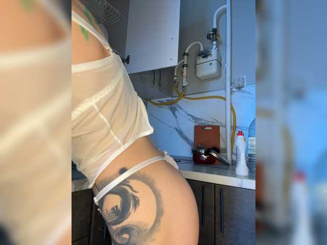 Looonacom live cam on BongaCams