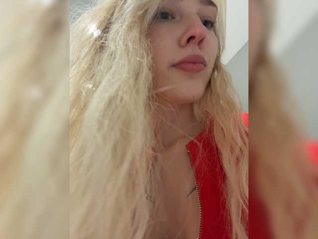 Looonacom live cam on BongaCams