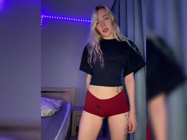 Looonacom live cam