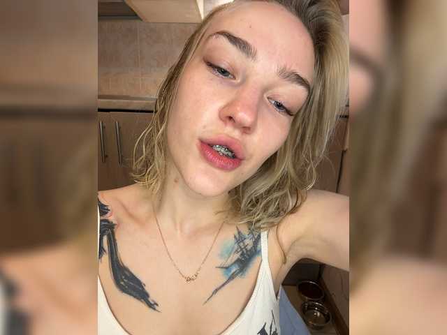 Looonacom live cam on BongaCams