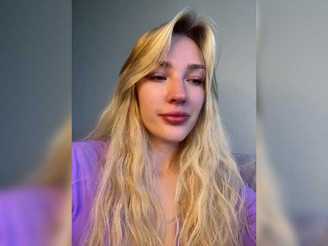 Looonacom live cam on BongaCams