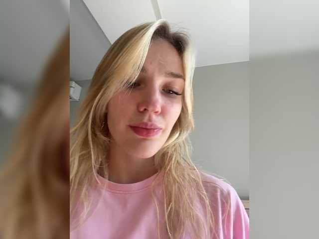 Looonacom live cam on BongaCams