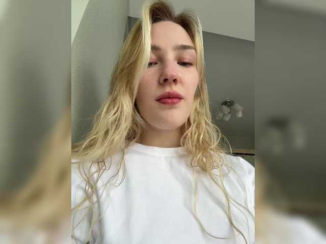 Looonacom live cam on BongaCams