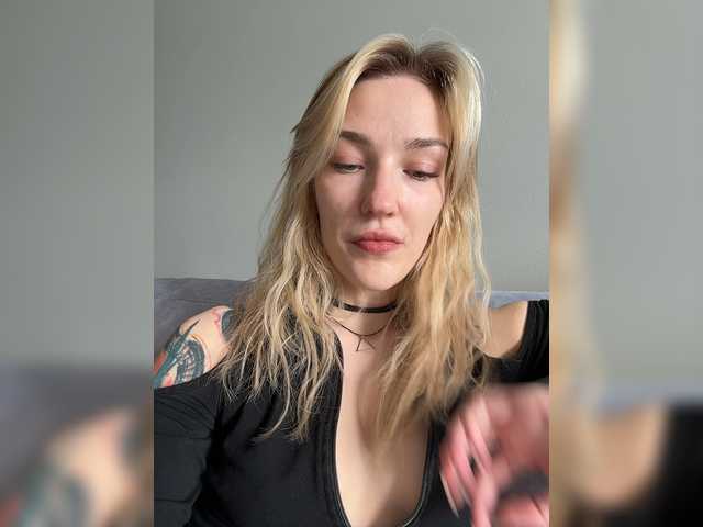Looonacom live webcam show