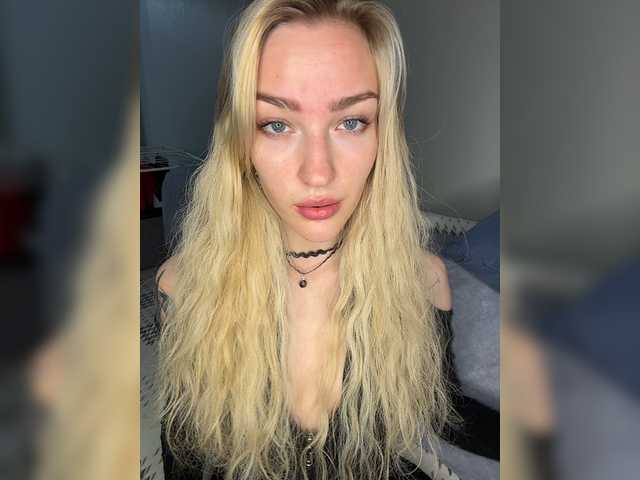 Looonacom live cam on BongaCams