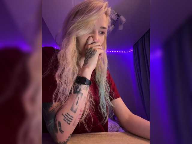 Looonacom, live now on BongaCams