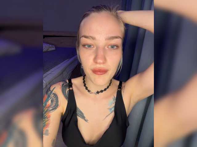 Looonacom live cam on BongaCams