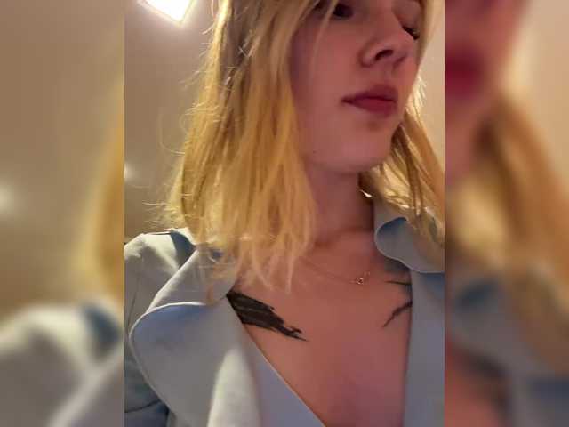 Live трансляция AlinnaAnnila - Runet.cam