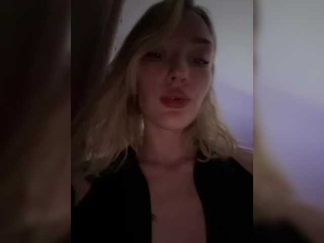 Looonacom live cam on BongaCams