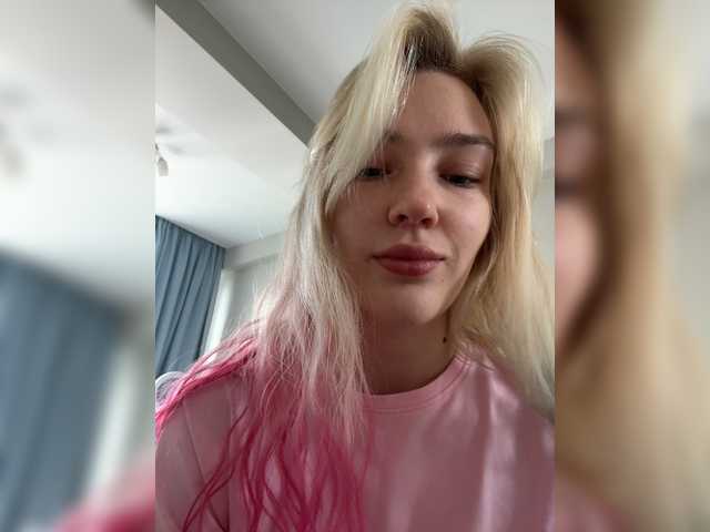 Looonacom live cam on BongaCams