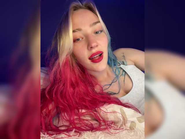 AlinnaAnnila live cam preview