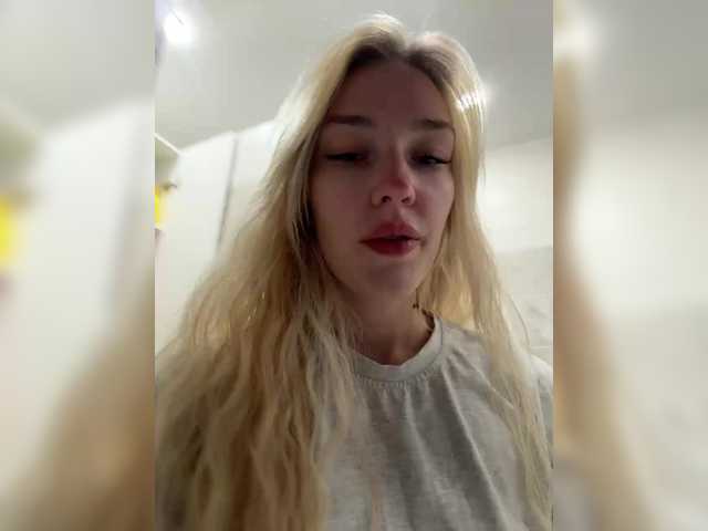 Looonacom live cam on BongaCams