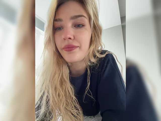 Looonacom live cam on BongaCams
