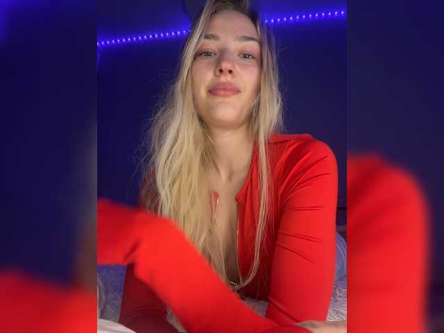Looonacom live cam on BongaCams