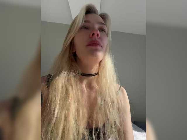 Looonacom live cam on BongaCams