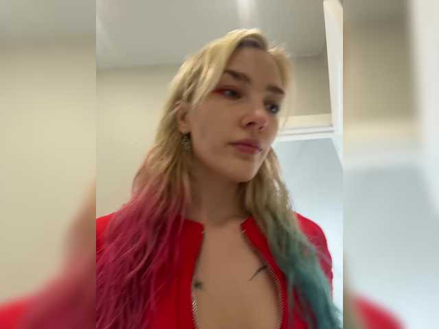 Looonacom live cam on BongaCams