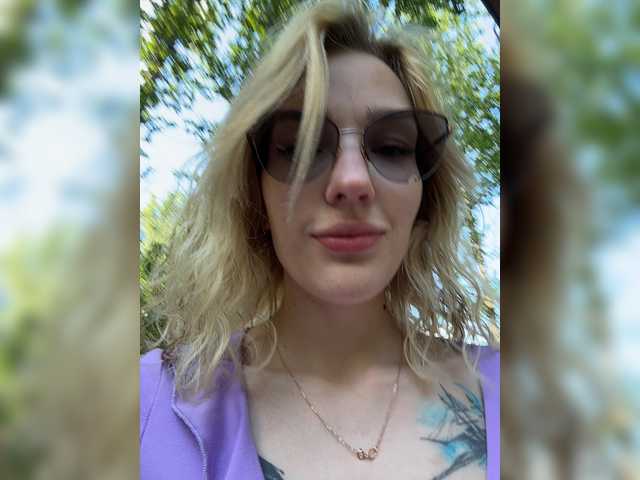 looonacom cam belle