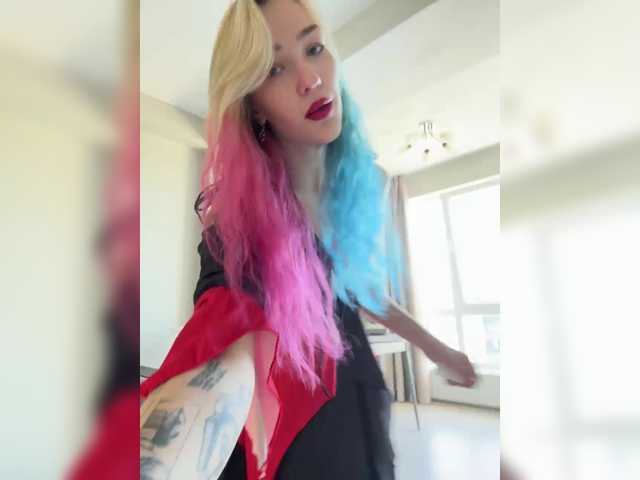 Looonacom live cam on BongaCams