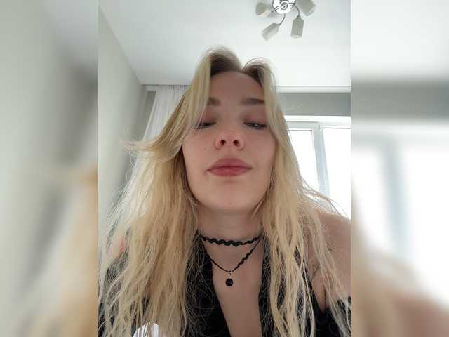 Looonacom live cam on BongaCams