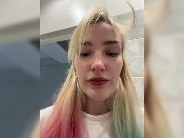 Looonacom live cam on BongaCams