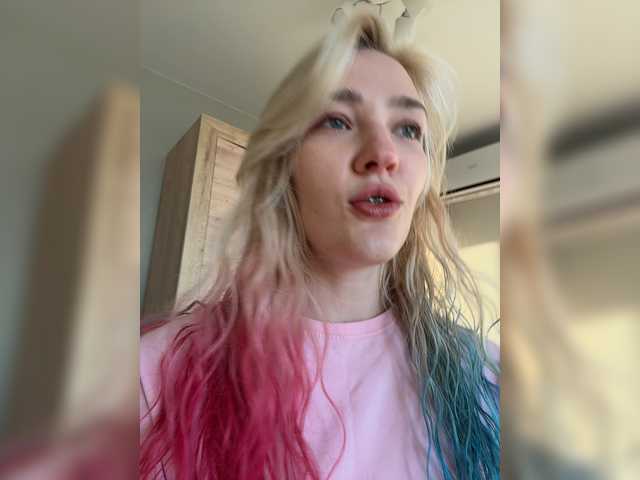 Looonacom live cam on BongaCams