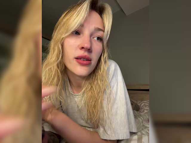 Looonacom live cam on BongaCams
