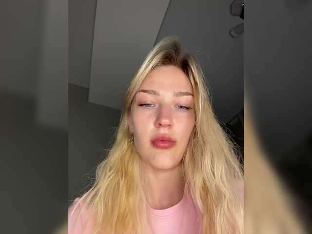 Looonacom live cam on BongaCams
