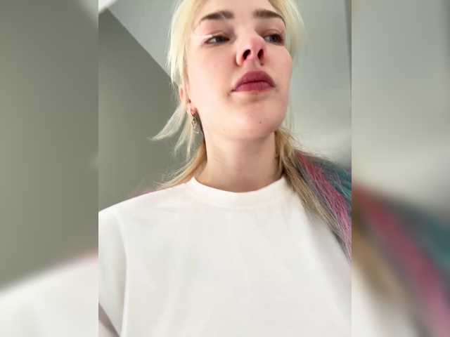 Looonacom live cam on BongaCams