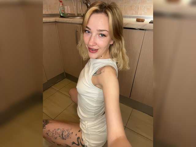 Live трансляция AlinnaAnnila - Runet.cam