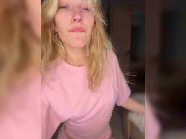 Looonacom live cam on BongaCams