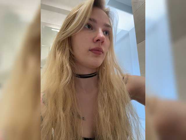Looonacom live cam on BongaCams