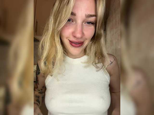 go to chat with AlinnaAnnila