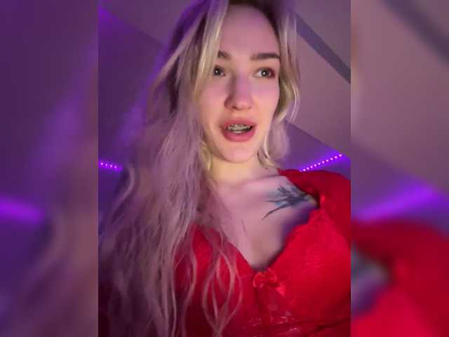 Looonacom live cam on BongaCams