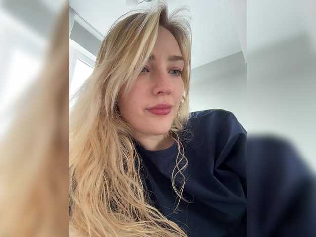 Looonacom live cam on BongaCams