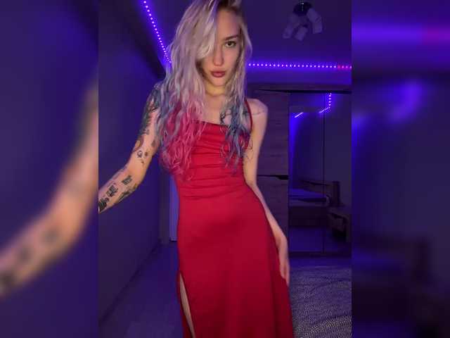 Looonacom live cam on BongaCams