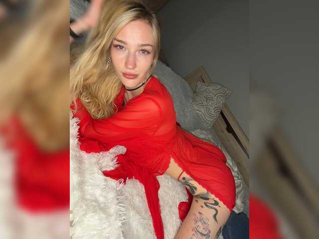 Looonacom live cam on BongaCams