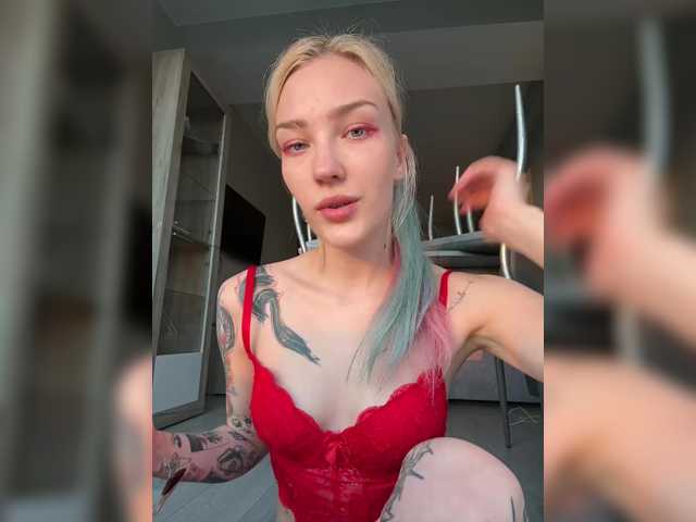 Looonacom live cam on BongaCams