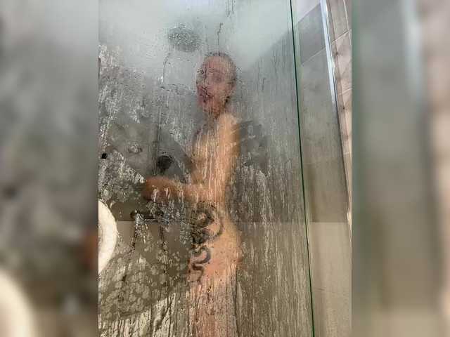 looonacom live sex show