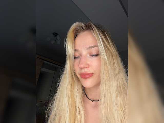 Looonacom live cam on BongaCams