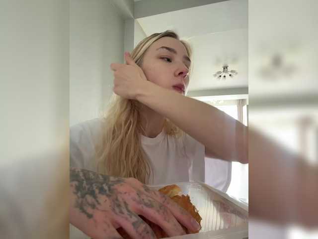 AlinnaAnnila live cam preview