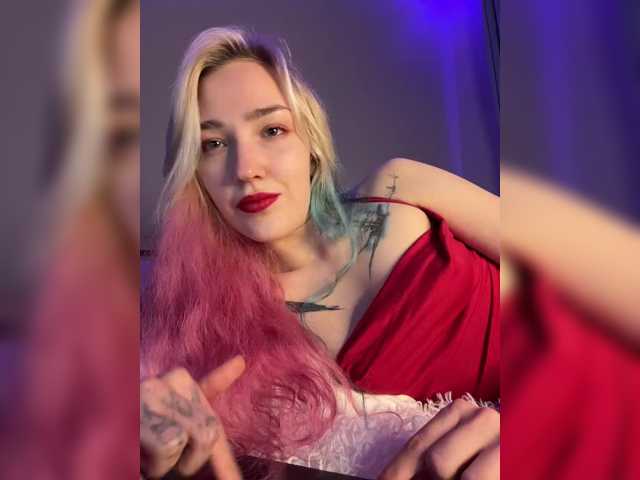 Looonacom live cam on BongaCams