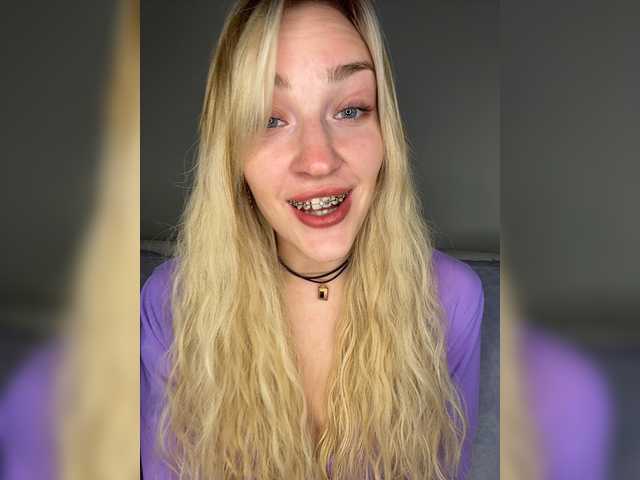 Looonacom live cam on BongaCams