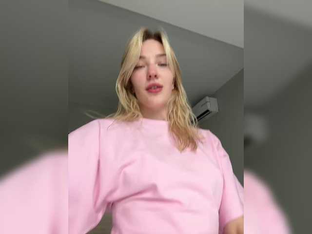 Looonacom live cam on BongaCams