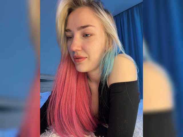 Looonacom live cam on BongaCams