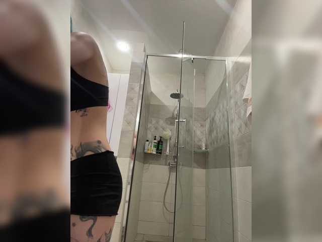AlinnaAnnila live cam preview
