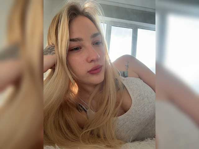 go to chat with AlinnaAnnila