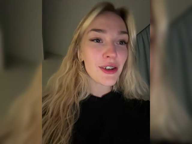 Looonacom live cam on BongaCams