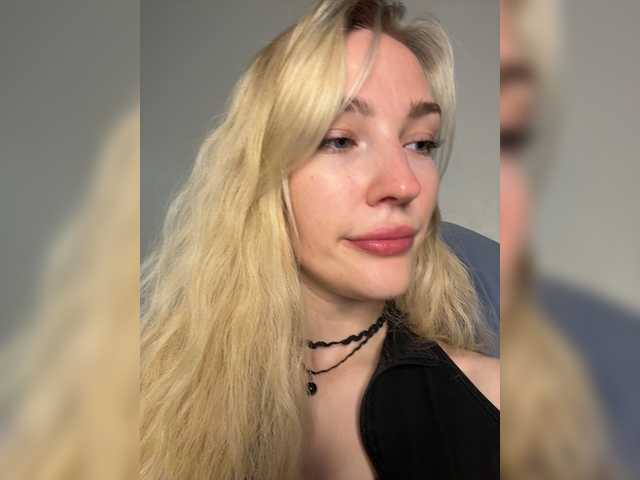 Looonacom live cam on BongaCams