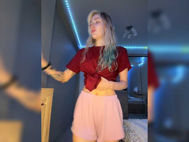 Looonacom, live now on BongaCams