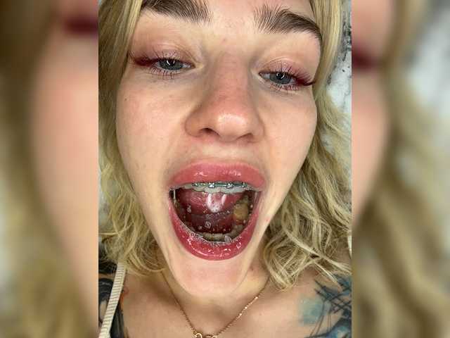 Looonacom live cam on BongaCams